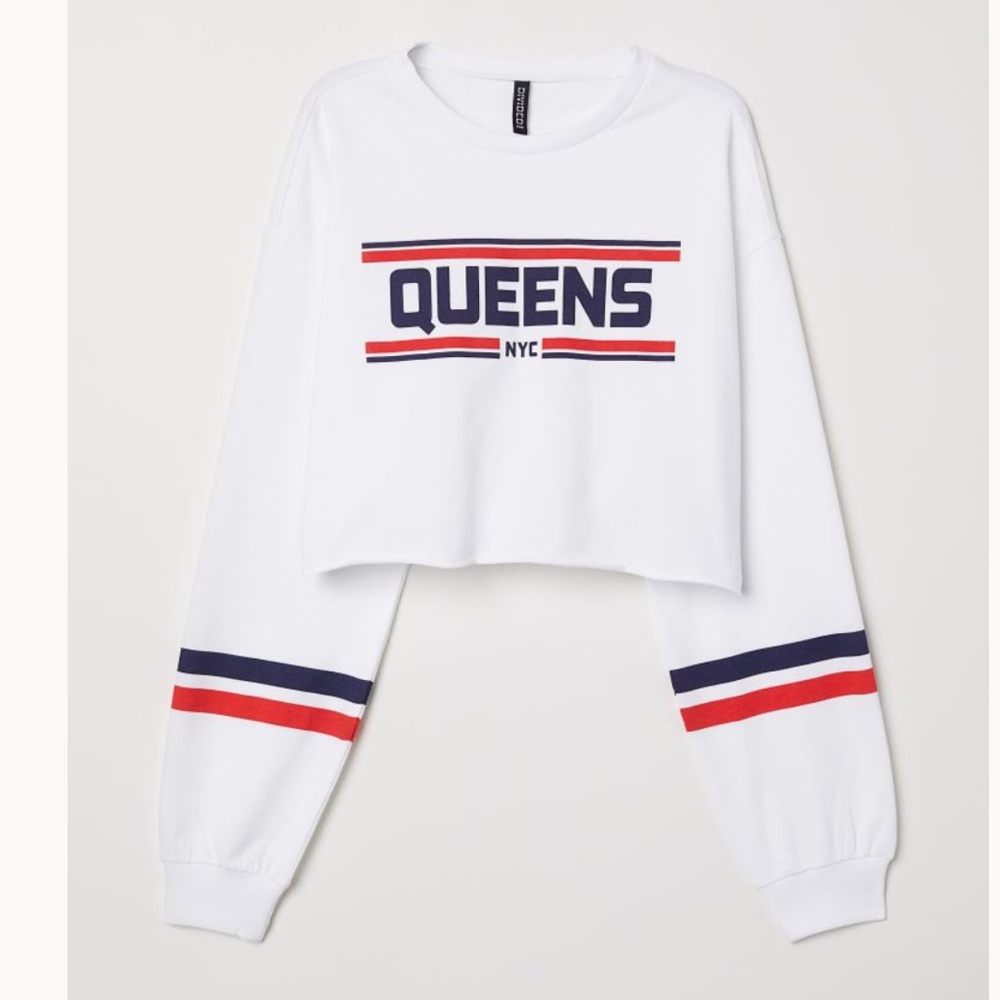 H&M|| Divided Queens NYC Cropped Long Sleeve T Shirt